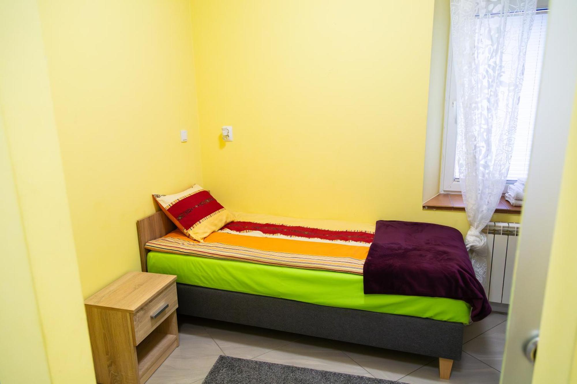Apartament Przy Rynku Островец-Свентокшиский Экстерьер фото
